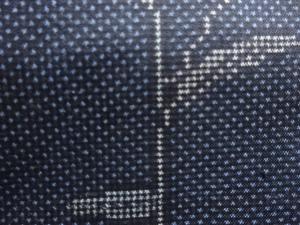アンティーク　草葉模様織出し本場泥大島紬着物（5マルキ）